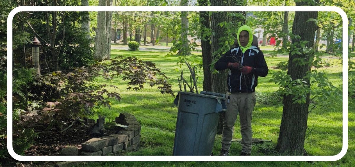 fall clean up and lawn maintenance